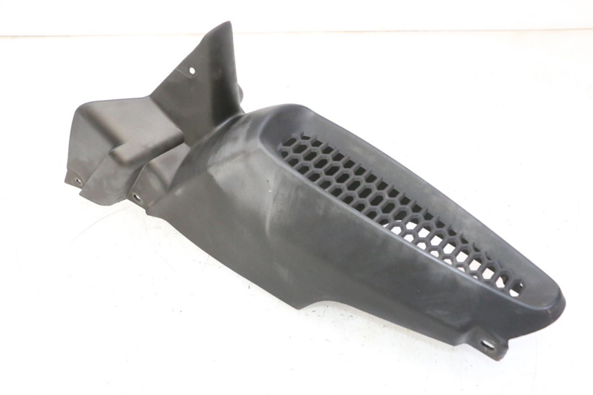 photo de FRONT MIDDLE PANEL QUADRO 4 4D 350 (2015 - 2018) - Product overview