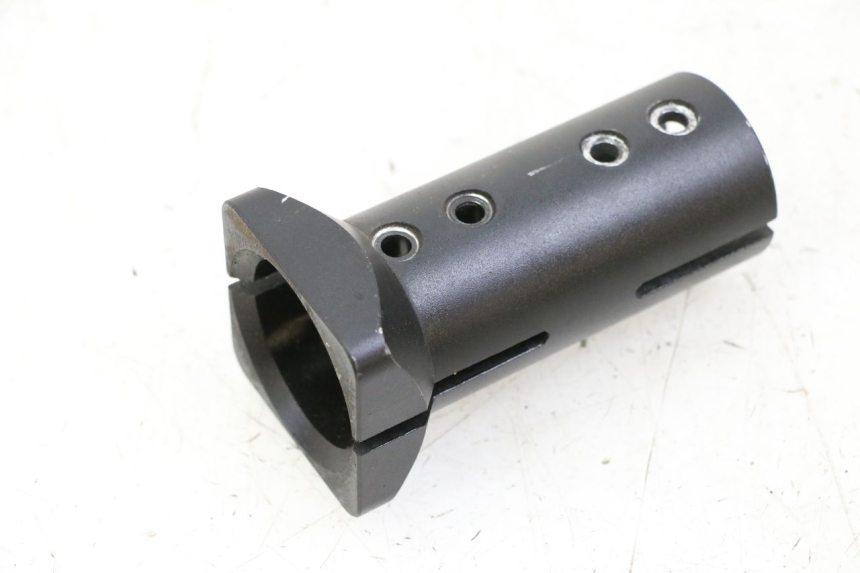 photo de FRONT LOWER FAIRING JOINING PIECE DUALTRON AMINIA 1 - Main view