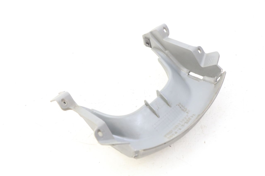 photo de FRONT MIDDLE PANEL HONDA BALI EX 100 (1996 - 2000) - Zoom on usage condition