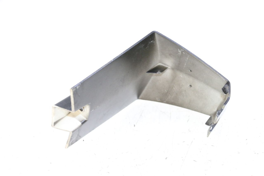 photo de LOWER FRONT FAIRING JUNCTION PEUGEOT CITYSTAR 50 (2013 - 2017) - Component detail