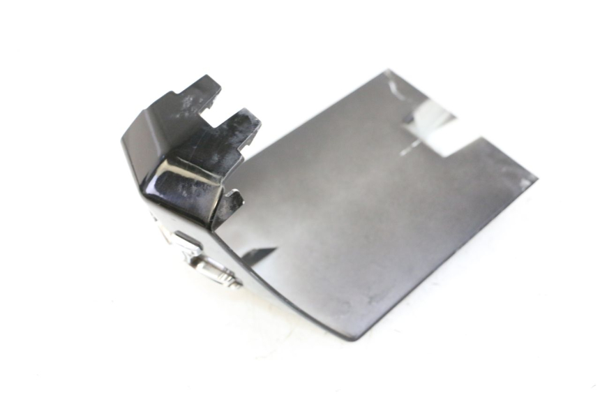 photo de LOWER FRONT FAIRING JUNCTION PEUGEOT CITYSTAR 50 (2013 - 2017) - Alternative perspective