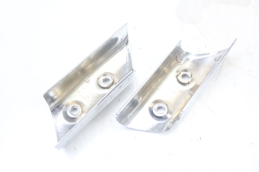 photo de FRONT MIDDLE PANEL JM MOTORS VX 125 (2022 - 2025) - Alternative perspective