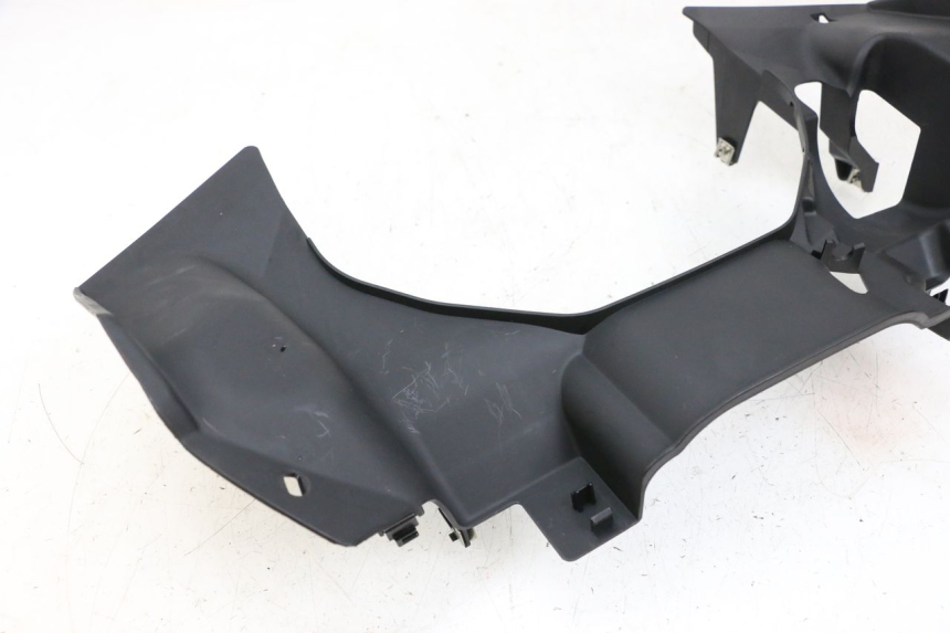 photo de FRONT MIDDLE PANEL BMW R GS 1250 (2021 - 2024) - Surface and material condition