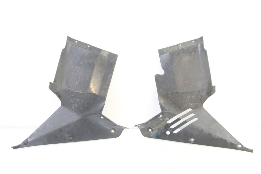 photo de FRONT MIDDLE PANEL HONDA ST PAN EUROPEAN 1300 (2002 - 2013) - Main view