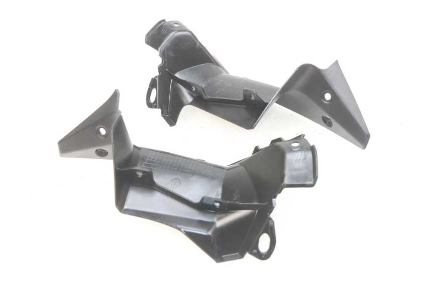 photo de LOWER FRONT FAIRING JUNCTION KAWASAKI Z 650 (2016 - 2019) - Component detail