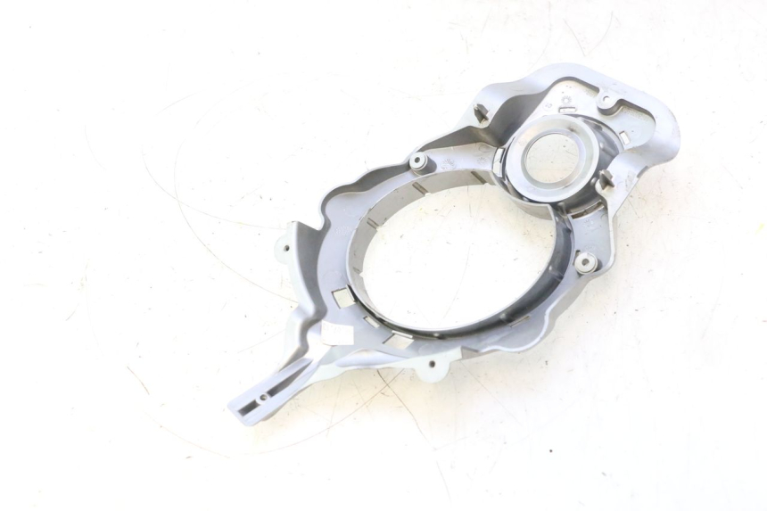 photo de FRONT MIDDLE PANEL PEUGEOT LUDIX PRO 2T 50 (2010 - 2017) - Alternative perspective