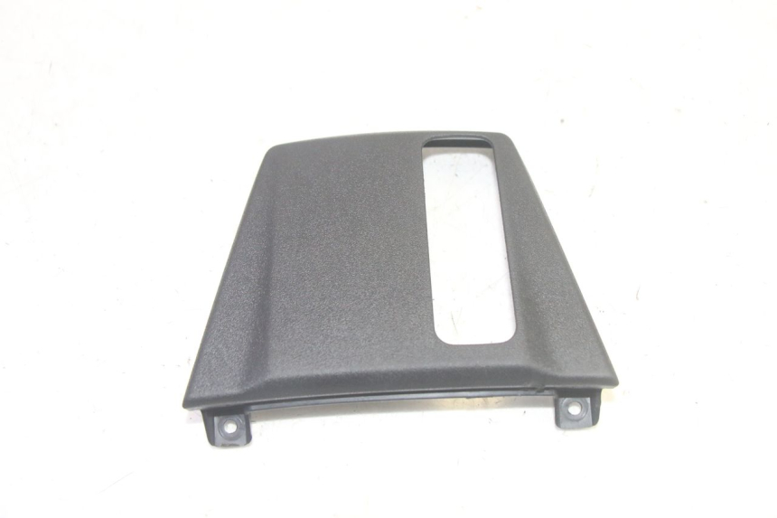 photo de FRONT MIDDLE PANEL PIAGGIO MP3 HPE 350 (2018 - 2020) - Component detail