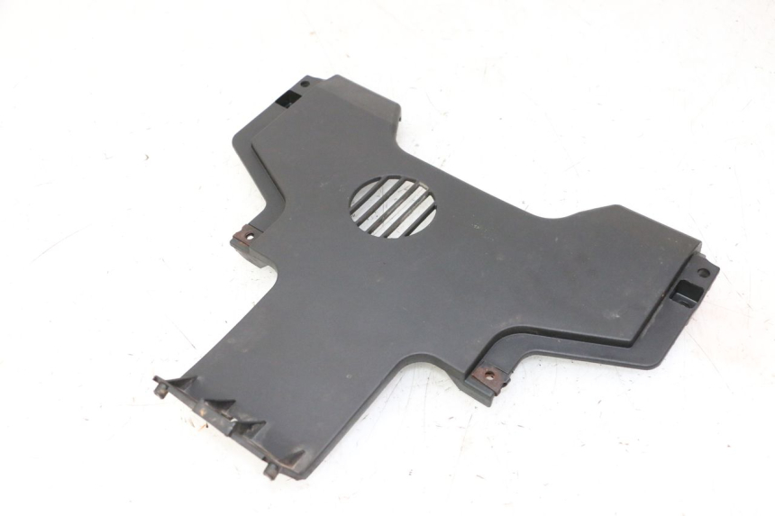 photo de FRONT MIDDLE PANEL PIAGGIO MP3 LT 300 (2010 - 2016) - Product overview