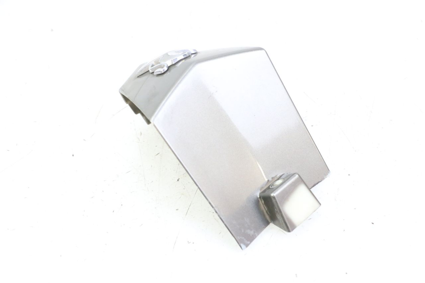 photo de FRONT FAIRING JUNCTION PEUGEOT CITYSTAR 50 (2013 - 2017) - Technical close-up