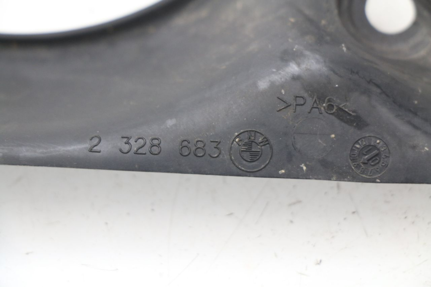 photo de FRONT MIDDLE PANEL  BMW R GS 1150 (1999 - 2004) - Component detail