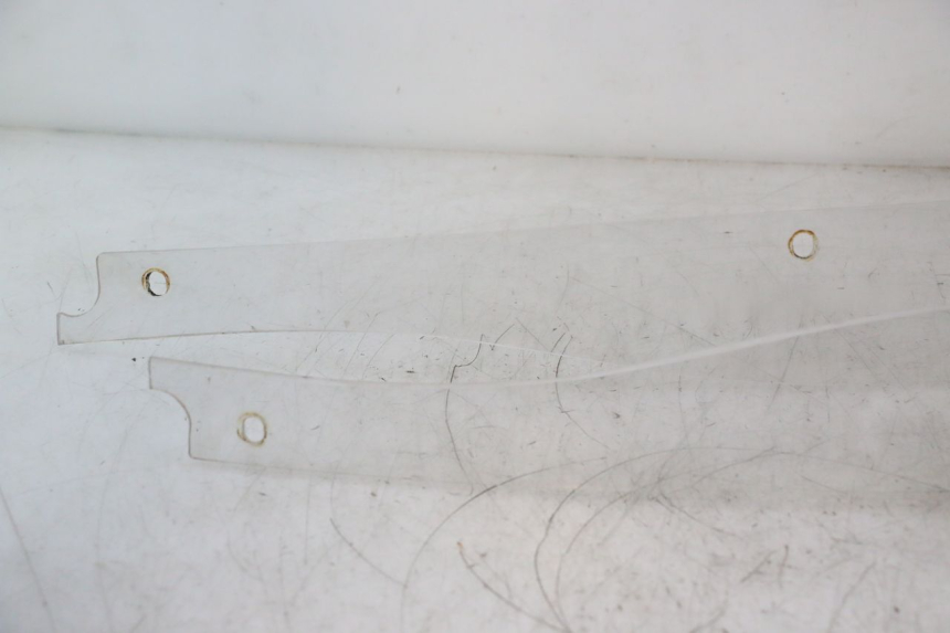 photo de FRONT MIDDLE PANEL  BMW C1 125 (2000 - 2003) - Detailed visual inspection