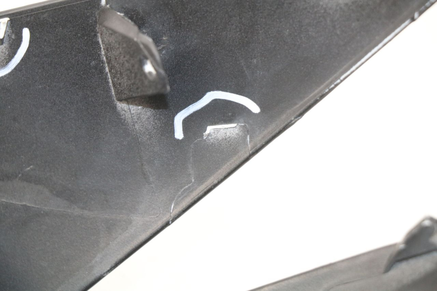photo de FRONT MIDDLE PANEL  SUZUKI GSX-R GSXR 750 (2011 - 2016) - Surface and material condition