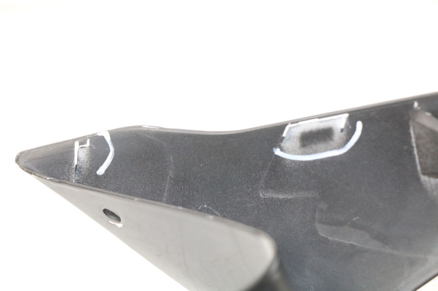 photo de FRONT MIDDLE PANEL  SUZUKI GSX-R GSXR 750 (2011 - 2016) - Checked used part