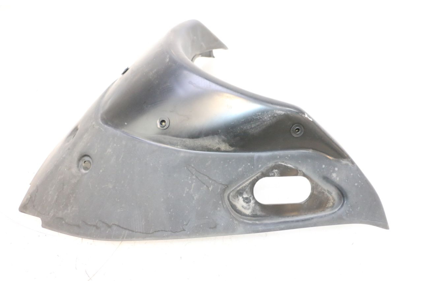 photo de FRONT MIDDLE PANEL  SYM GTS EVO 125 (2009 - 2013) - Zoom on usage condition