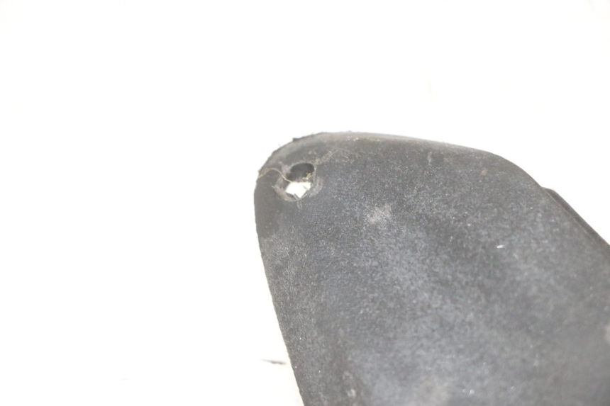 photo de FRONT MIDDLE PANEL PIAGGIO IE MP3 YOURBAN 300 (2011 - 2016) - Surface and material condition