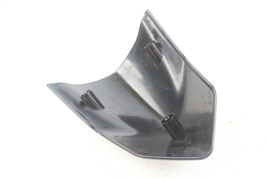 photo de UPPER FRONT FAIRING JUNCTION RIDE KALLIO 50 (2010 - 2019) - Zoom on usage condition