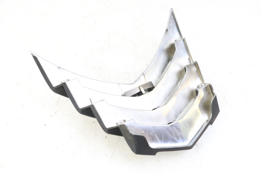 photo de UPPER FRONT FAIRING JUNCTION PEUGEOT CITYSTAR 50 (2013 - 2017) - Component detail