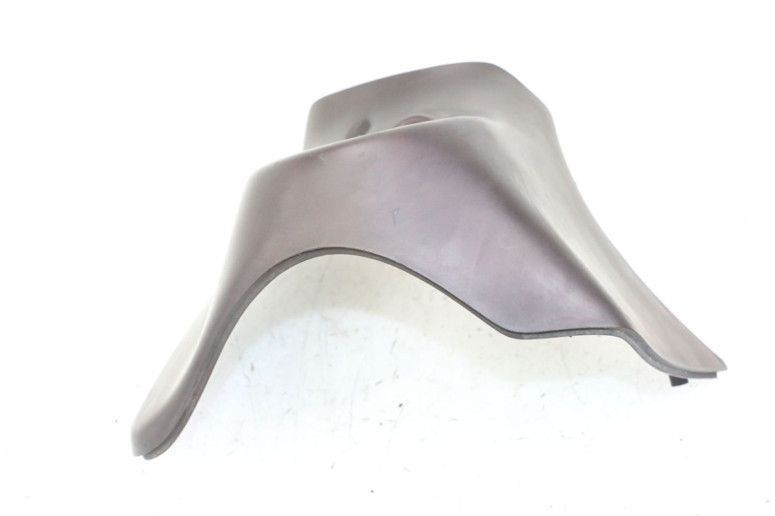 photo de FRONT MIDDLE PANEL  APRILIA SCARABEO GT TOURING 125 (1999 - 2005) - Additional view of the item