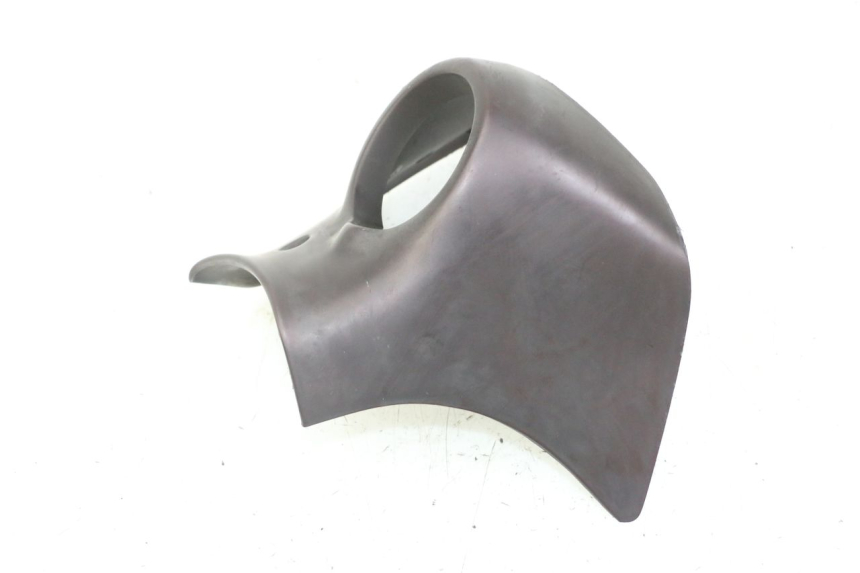 photo de FRONT MIDDLE PANEL  APRILIA SCARABEO GT TOURING 125 (1999 - 2005) - Product overview