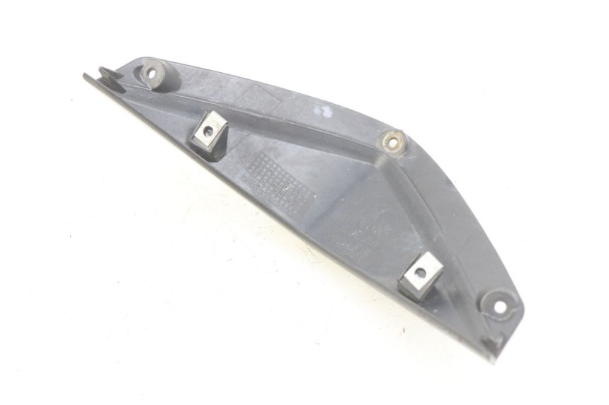 photo de UPPER FRONT FAIRING JUNCTION APRILIA SR 2T 50 (2012 - 2017) - Component detail