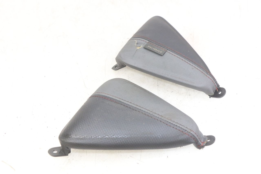 photo de UPPER FRONT FAIRING JUNCTION YAMAHA X-MAX XMAX 125 (2010 - 2013) - Alternative perspective