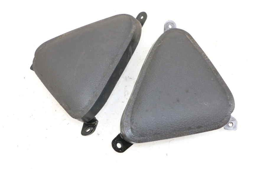 photo de UPPER FRONT FAIRING JUNCTION YAMAHA X-MAX XMAX 125 (2010 - 2013) - Zoom on usage condition