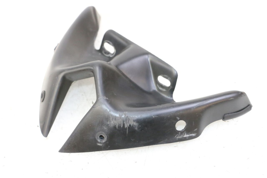 photo de FRONT MIDDLE PANEL  YAMAHA XJ6 ABS 600 (2008 - 2016) - Technical close-up