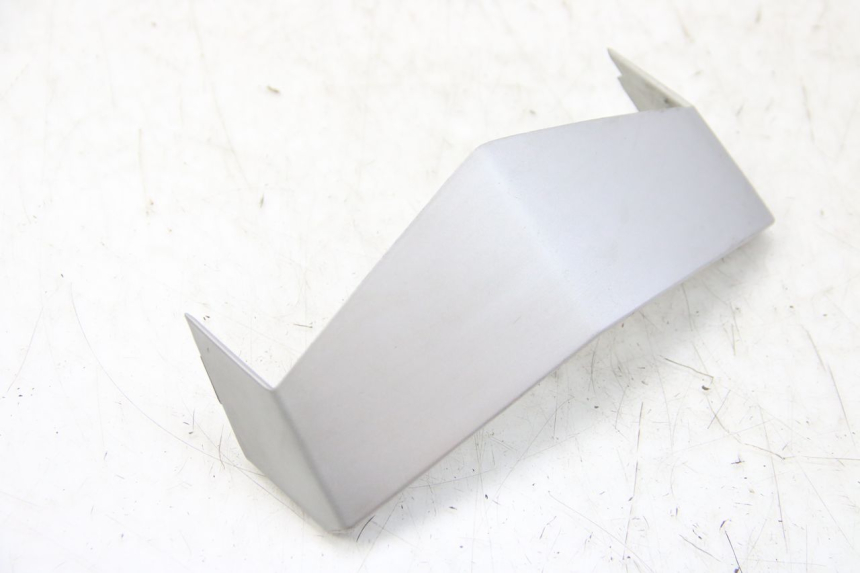 photo de FRONT FAIRING JUNCTION PEUGEOT VIVACITY NEW 2T 50 (2008 - 2017) - Technical close-up