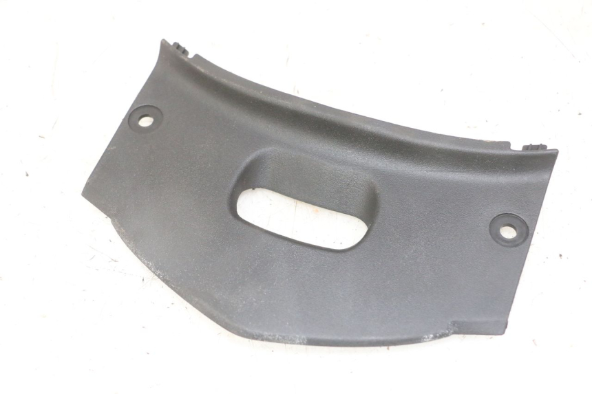 photo de FRONT FAIRING JOINING HONDA XLV VARADERO 125 (2000 - 2006) - Main view