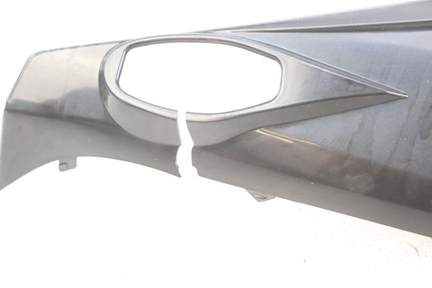 photo de FRONT FAIRING JUNCTION YAMAHA XP T-MAX TMAX ABS 500 (2004 - 2007) - Product overview