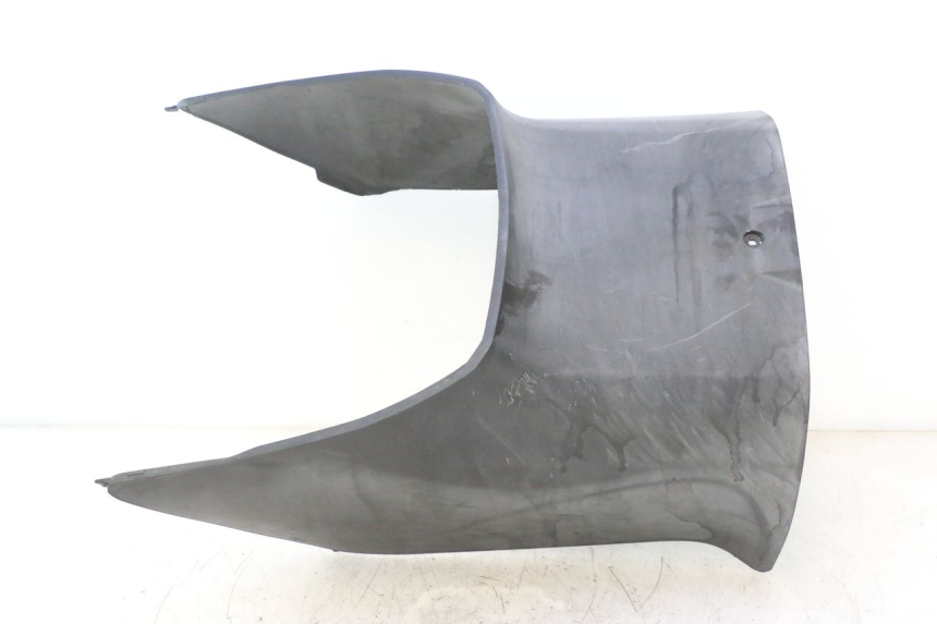 photo de MIDDLE FLOOR PANEL SUZUKI BURGMAN EXECUTIVE ABS 650 (2006 - 2012) - Technical close-up