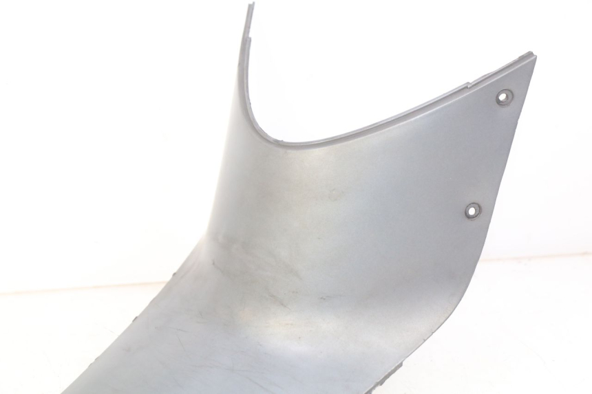 photo de FOOTREST JUNCTION BMW C1 125 (2000 - 2003) - Component detail