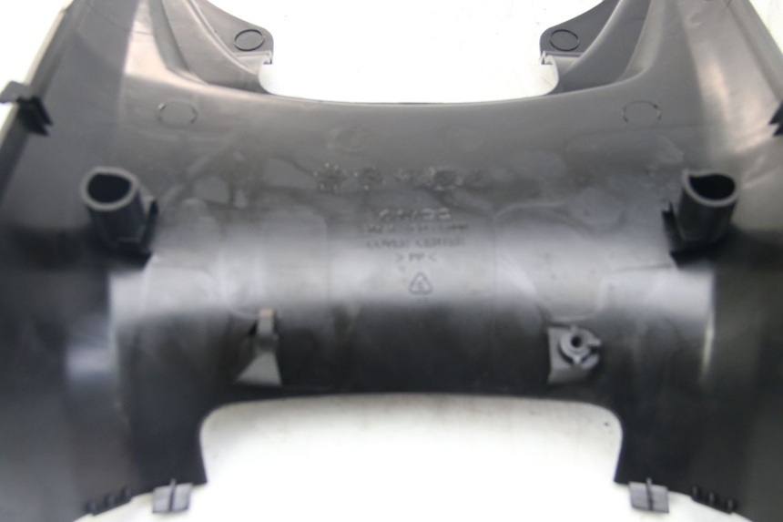 photo de FOOTREST JUNCTION KYMCO DOWNTOWN ABS 125 (2015 - 2017) - Alternative perspective