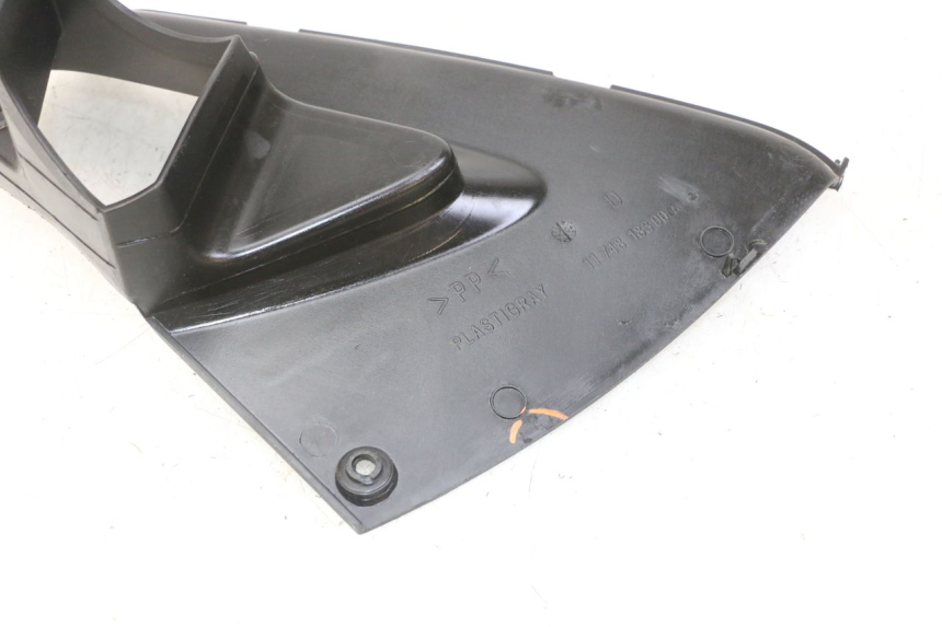 photo de RIGHT MIDDLE FLOOR PANEL PEUGEOT JET FORCE CARBU 50 (2003 - 2016) - Alternative perspective