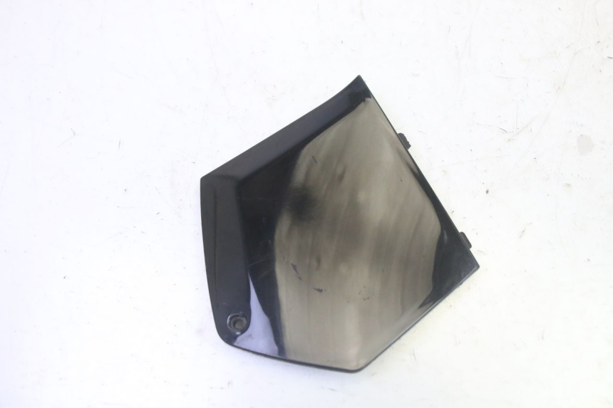 photo de RIGHT MIDDLE FLOOR PANEL PIAGGIO MP3 500 (2011 - 2015) - Component detail
