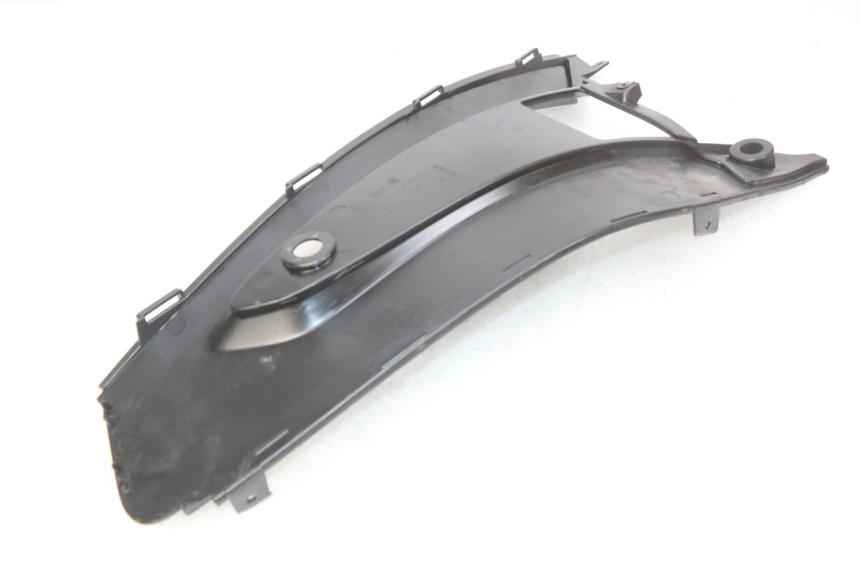 photo de RIGHT FOOTREST JOINT GILERA NEXUS 125 (2009 - 2013) - Zoom on usage condition