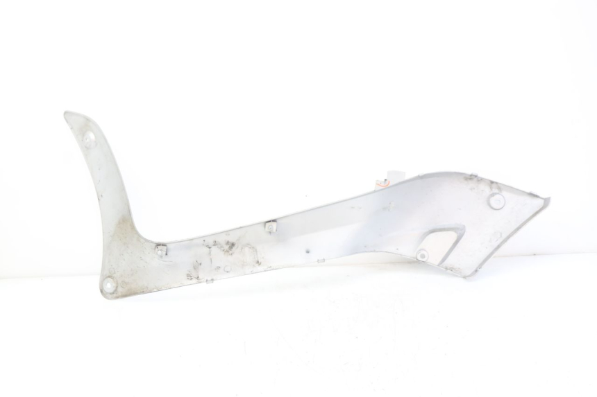 photo de RIGHT MIDDLE FLOOR PANEL YAMAHA X-CITY XCITY 125 (2007 - 2013) - Zoom on usage condition