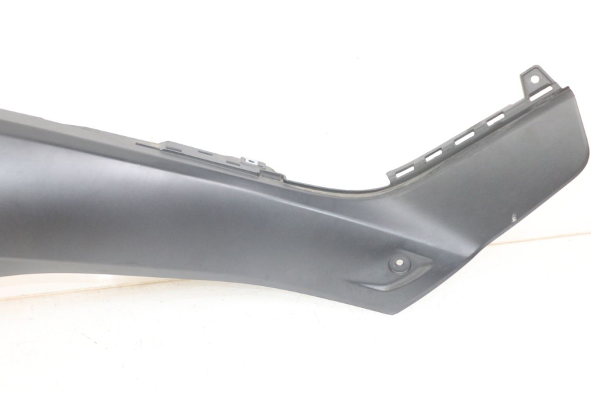 photo de RIGHT FOOTREST BRACKET YAMAHA XMAX X-MAX ABS 125 (2017 - 2020) - Checked used part