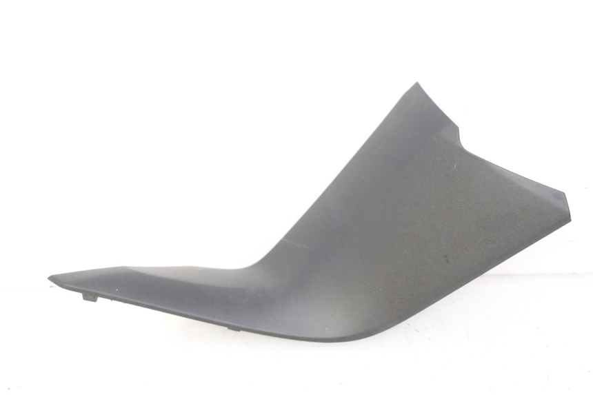 photo de RIGHT MIDDLE FLOOR PANEL YAMAHA XMAX X-MAX 125 (2021 - 2025) - Main view