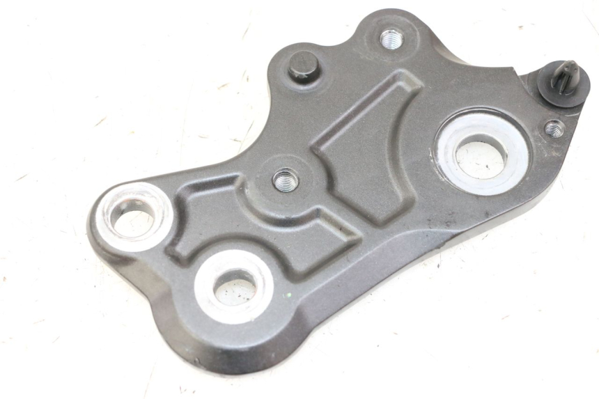 photo de RIGHT MIDDLE FLOOR PANEL YAMAHA TRACER 7 700 (2020 - 2024) - Main view