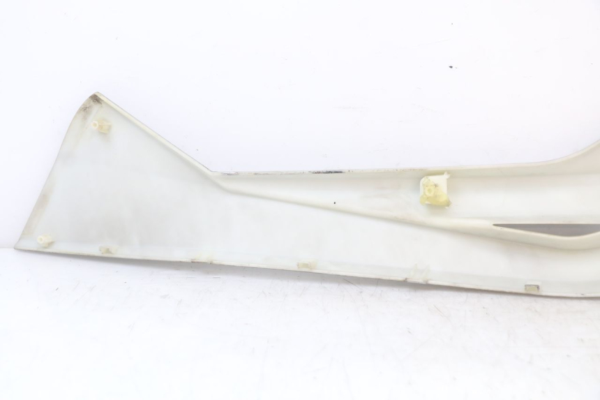 photo de LEFT MIDDLE FLOOR PANEL LONGJIA EASY MAX 125 (2020 - 2024) - Product overview