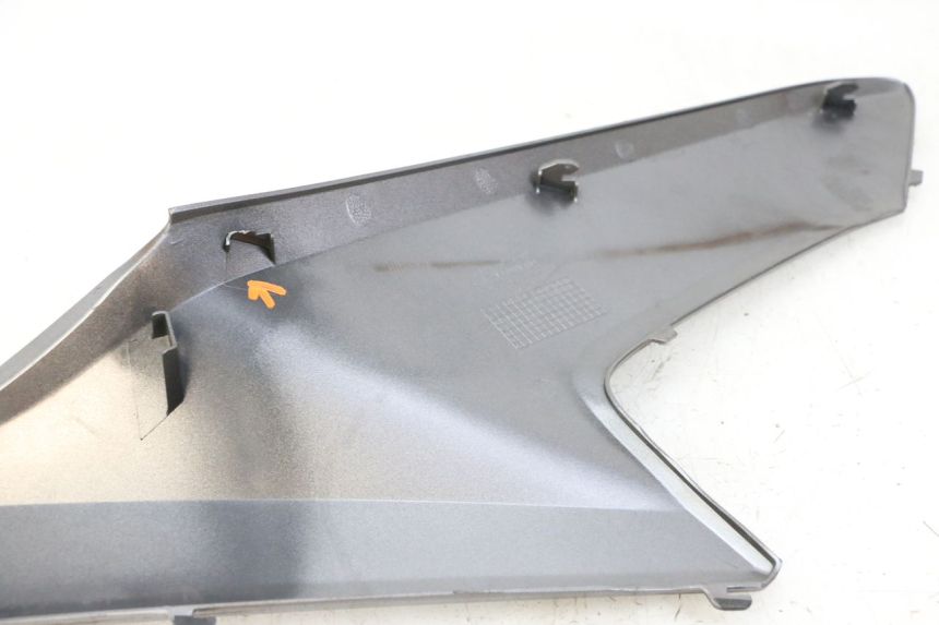 photo de LEFT MIDDLE FLOOR PANEL HONDA FORZA ABS 300 (2013 - 2017) - Component detail