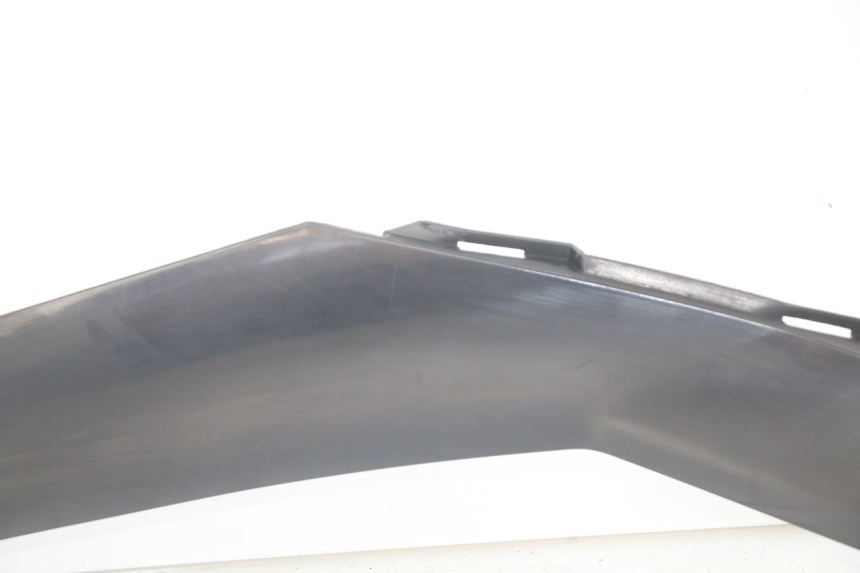 photo de LEFT FOOTREST BRACKET PIAGGIO MP3 LT 300 (2010 - 2016) - Fixing points details