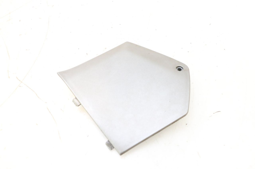 photo de LEFT MIDDLE FLOOR PANEL PIAGGIO MP3 125 (2006 - 2014) - Component detail