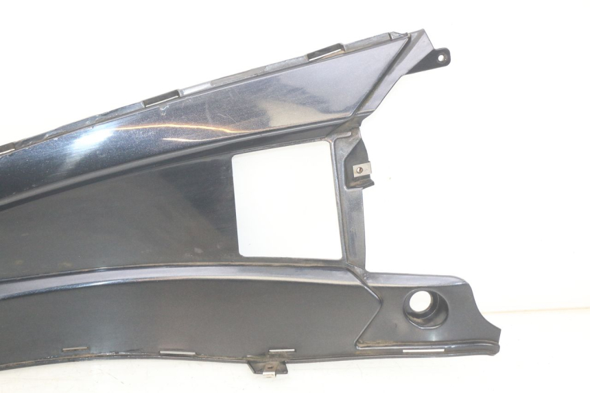 photo de LEFT FOOTREST BRACKET GILERA NEXUS 125 (2007 - 2009) - Additional view of the item