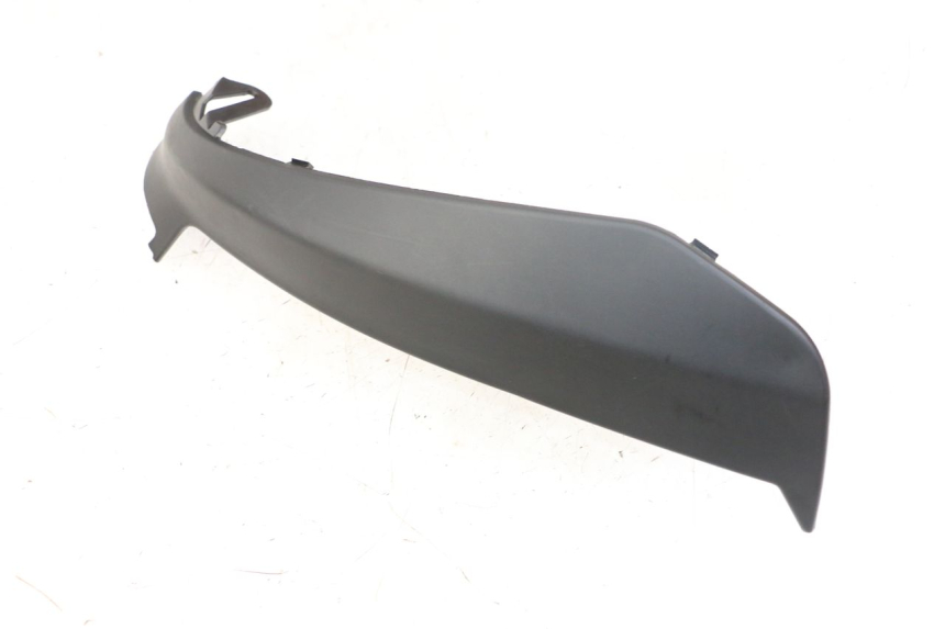 photo de LEFT MIDDLE FLOOR PANEL PIAGGIO NRG POWER PUREJET 50 (2018 - 2021) - Alternative perspective