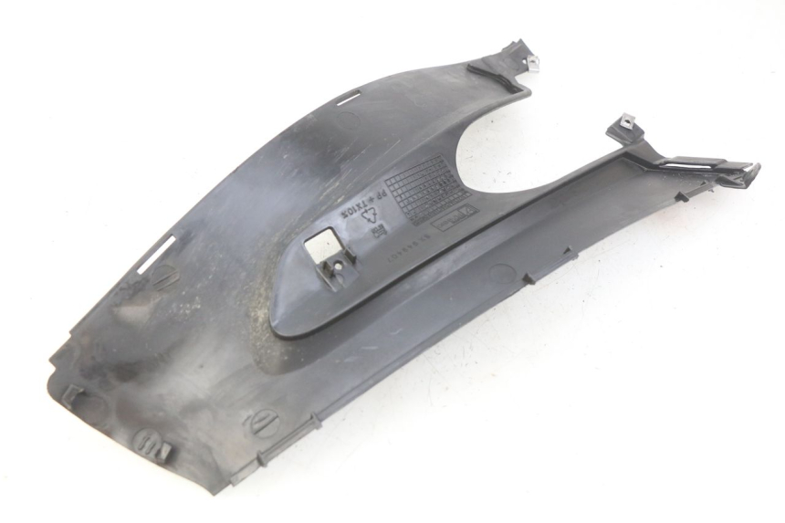 photo de LEFT FOOTREST BRACKET GILERA RUNNER SP 50 (2009 - 2017) - Alternative perspective