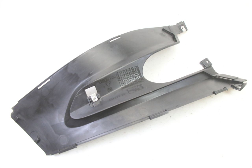 photo de LEFT MIDDLE FLOOR PANEL GILERA RUNNER SP 50 (2006 - 2008) - Fixing points details