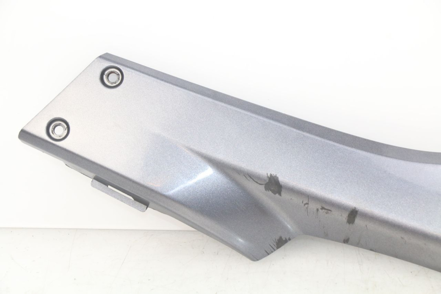 photo de LEFT MIDDLE FLOOR PANEL APRILIA SRV 850 (2012 - 2017) - Checked used part
