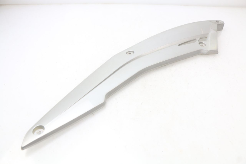 photo de LEFT MIDDLE FLOOR PANEL RAZZO STEED 125 (2012 - 2018) - Alternative perspective